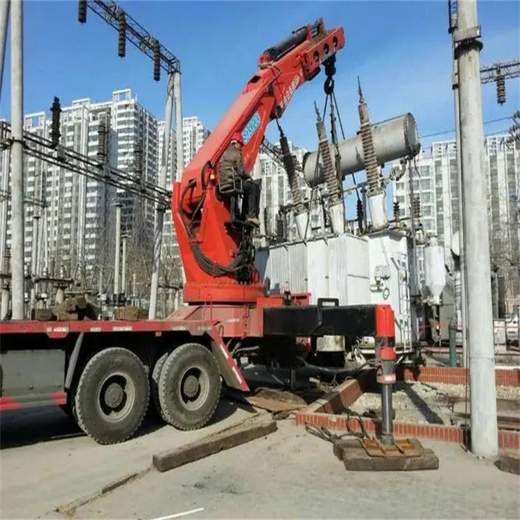 定远前四后八吊车能吊多少吨